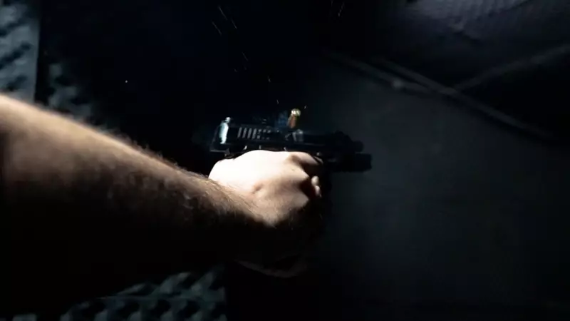 Mulher atira em PM após flagrar mensagens comprometedoras no celular do marido em Santarém