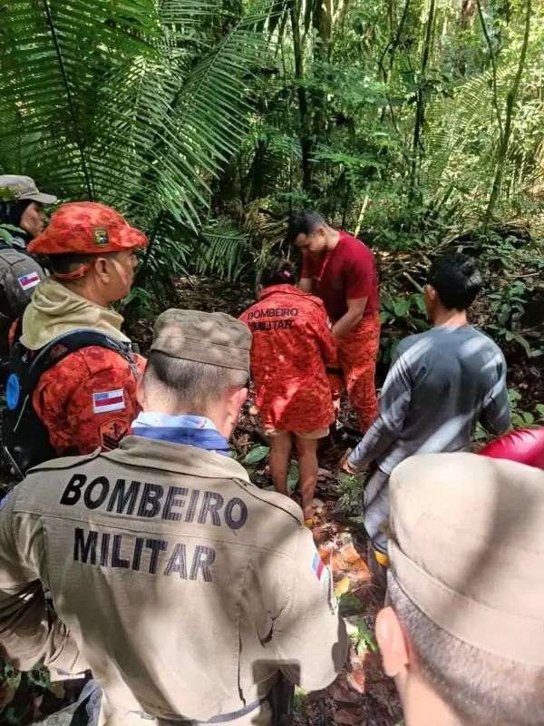 Mulher desaparecida na floresta amazônica é encontrada viva após 3 dias de buscas
