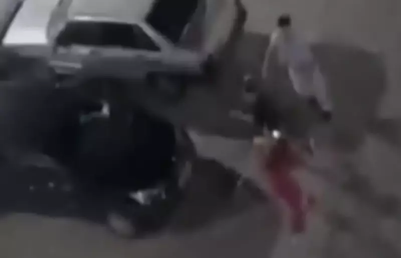 Mulher é agredida com tapa no rosto durante discussão com vizinhos em condomínio de Natal