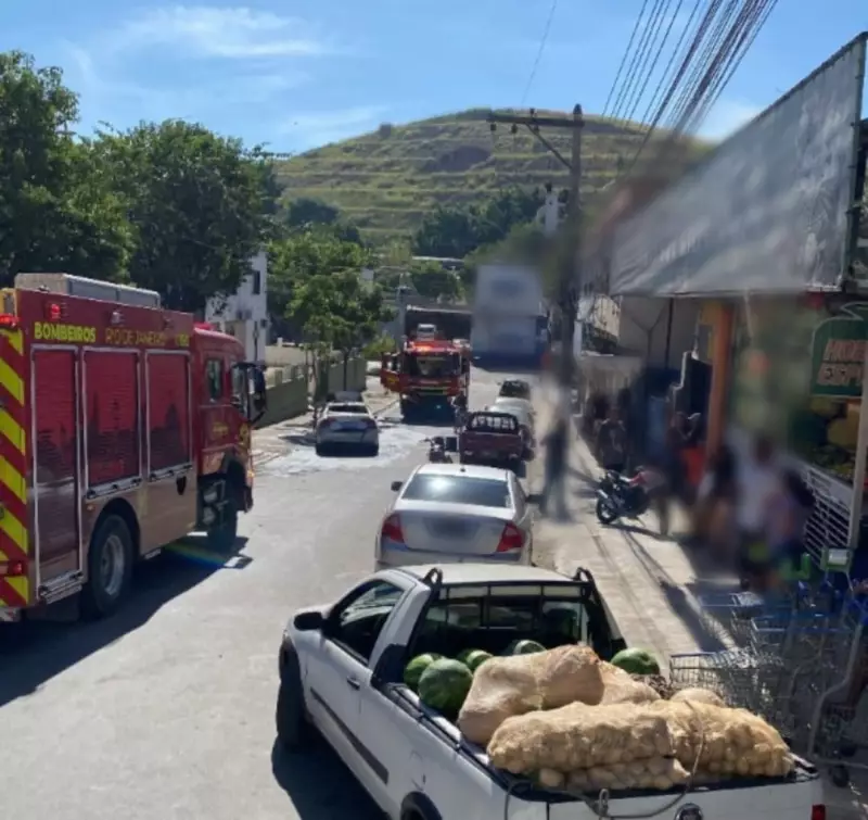 Mulher é socorrida após carro pegar fogo em Volta Redonda: veja detalhes