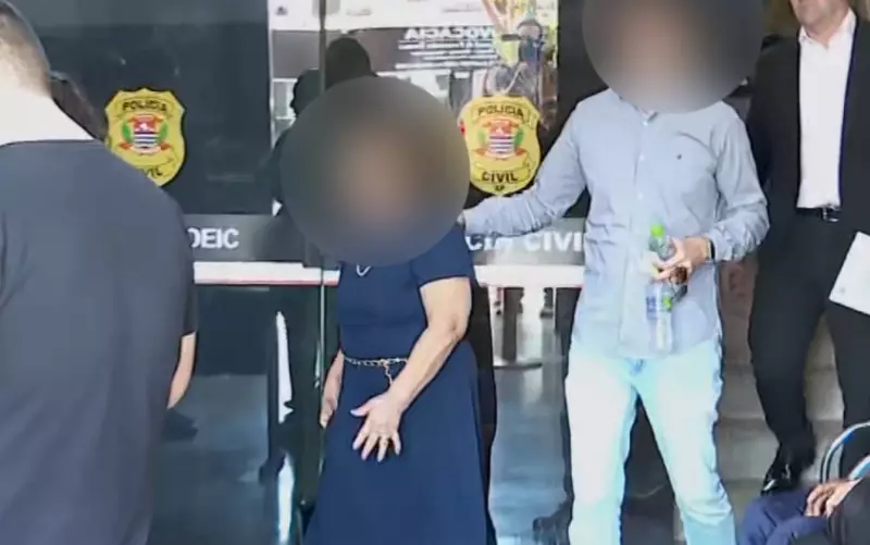 Mulher suspeita de matar filha e nora pode ter tentado envenenar amiga por recusa em comprar colar, diz polícia