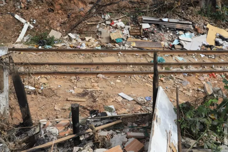 Mulher tem perna amputada após ser atropelada por trem em Belo Horizonte