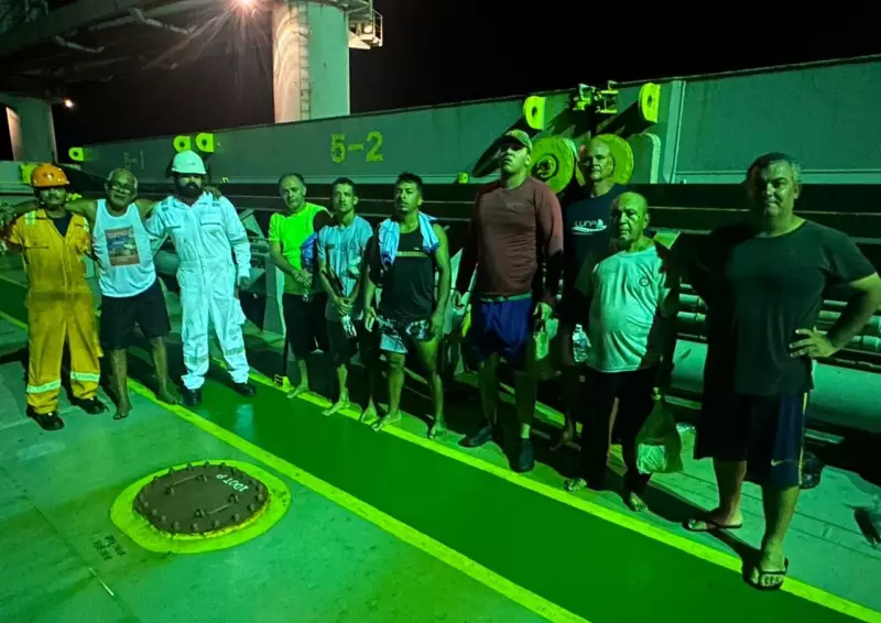 Naufrágio próximo ao RN: Navio afunda e deixa rastro de destruição