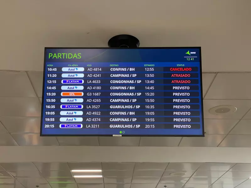 Nevoeiro causa cancelamentos e atrasos em voos no Aeroporto de Uberlândia