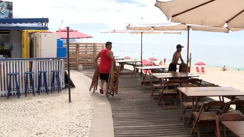 Novas regras nas praias do RJ: 26 barracas multadas no primeiro dia de fiscalização