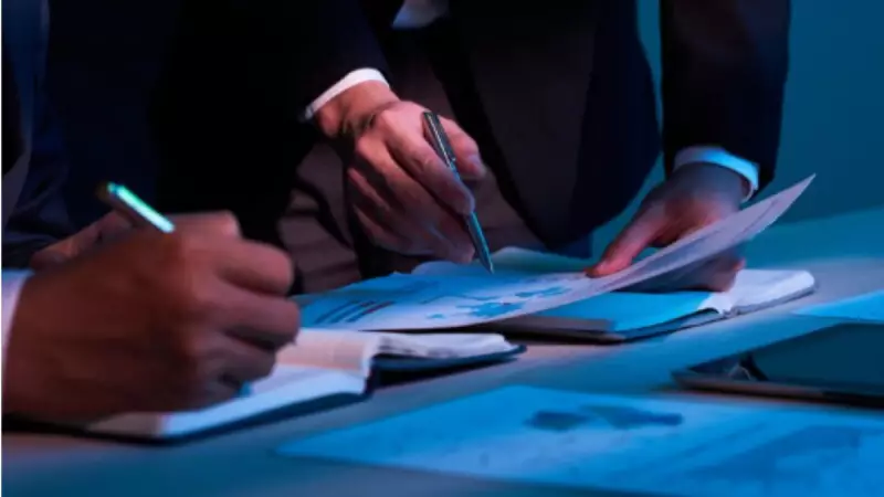 Novo Regime Fiscal: Como os Negócios Estão se Adaptando para Sobreviver em 2025