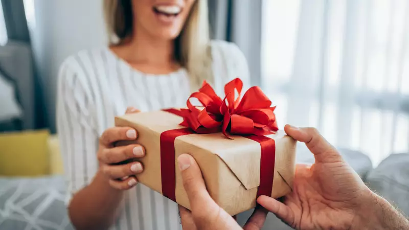 O Poder do Amor na Economia: Como os Sentimentos Movimentam Bilhões