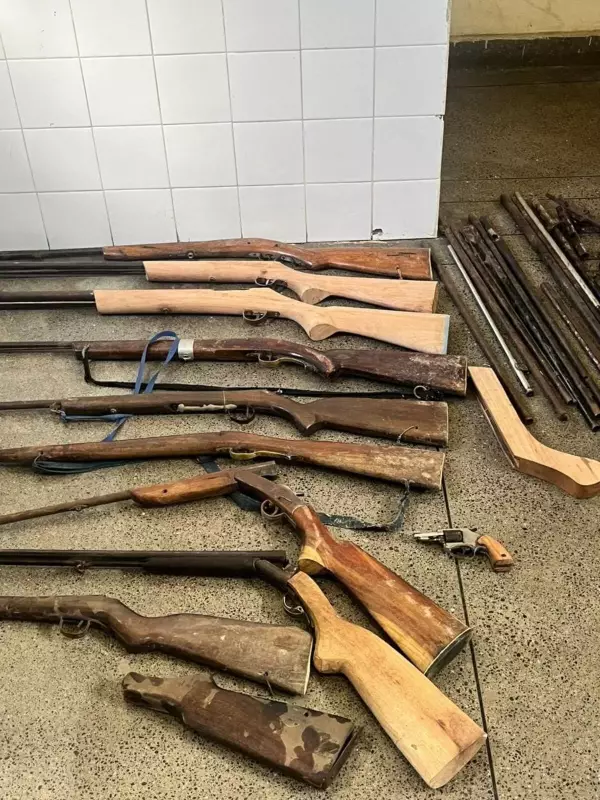 Oficina clandestina de armas é descoberta em Utinga: veja detalhes da operação policial