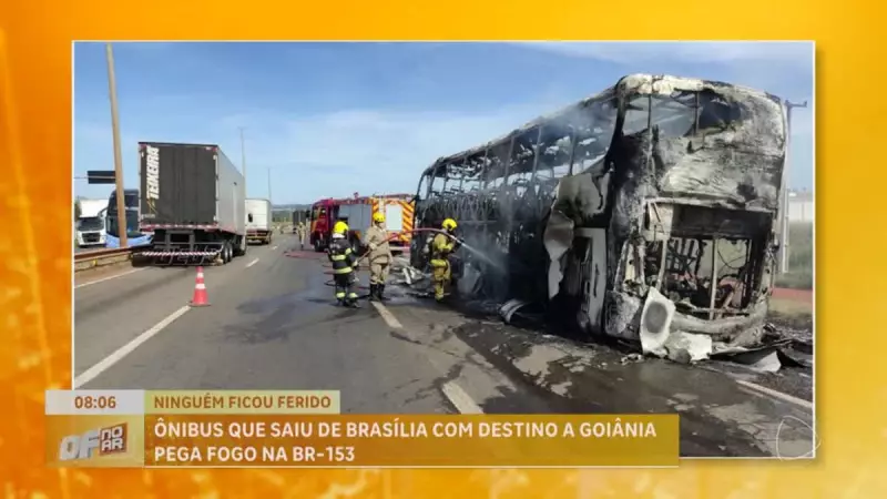 Ônibus que saiu de Brasília pega fogo na BR-153 em direção a Goiânia; passageiros escapam ilesos
