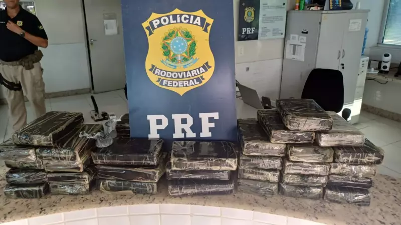 Operação apreende 45 kg de cocaína em caminhonete no Agreste da Paraíba; quatro presos