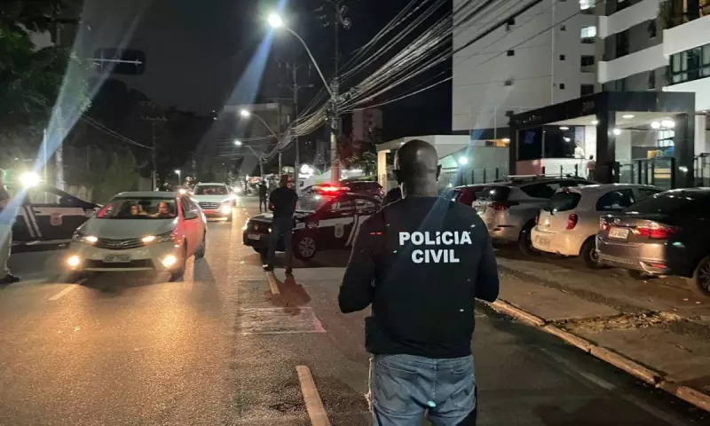 Operação contra tráfico de drogas via delivery em Salvador prende 15 e apreende drogas e armas