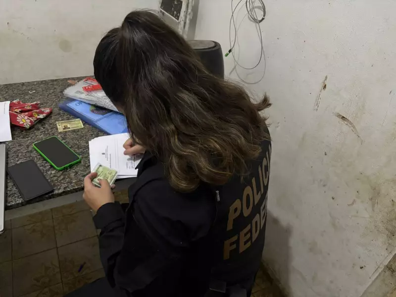 Operação da PF desmantela esquema de fraude no sistema da Receita Federal no DF