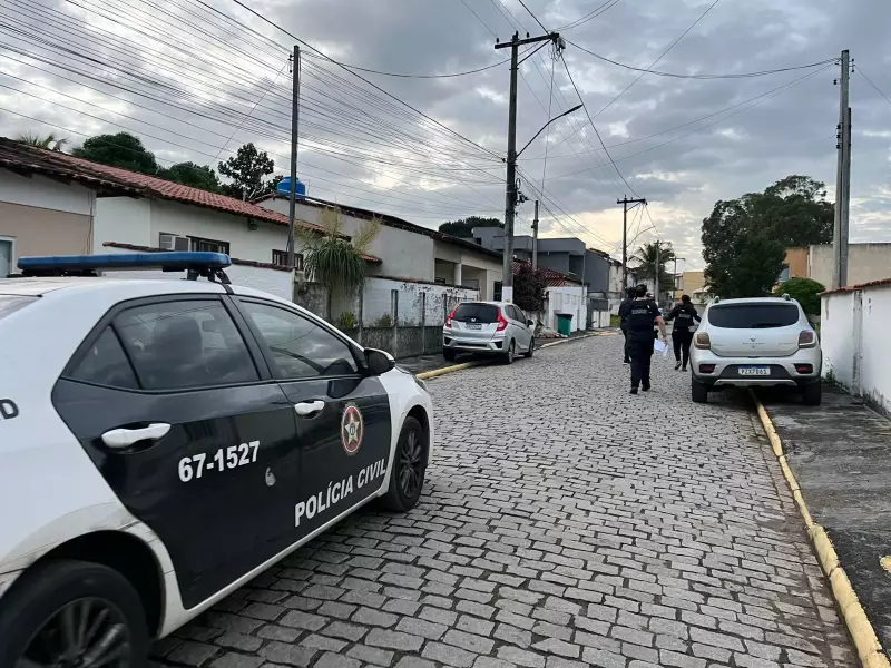 Operação da Polícia Civil desarticula tráfico no Complexo da Viradouro em Niterói