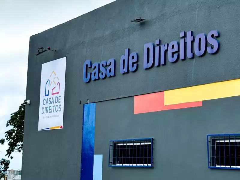 Operação em Maceió reforça segurança e oferece apoio social na região central