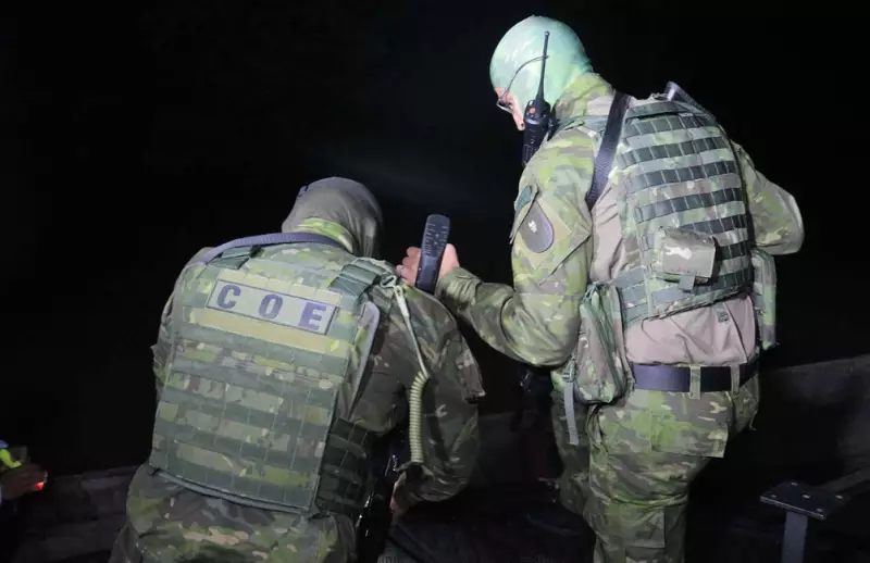 Operação policial apreende 65 toneladas de drogas e armamento no Amazonas