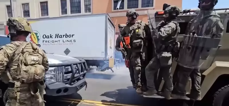 Operações de imigração em Los Angeles geram 44 prisões e protestos acalorados
