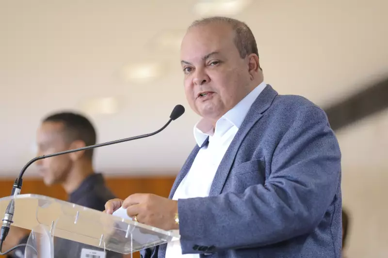 Oposição no DF tenta derrubar decreto que congela R$ 1 bilhão do orçamento
