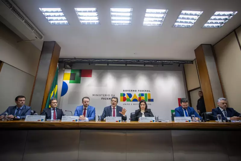 Orçamento federal tem maior bloqueio em 5 anos: R$ 3,13 bi afetam cidades, defesa e saúde