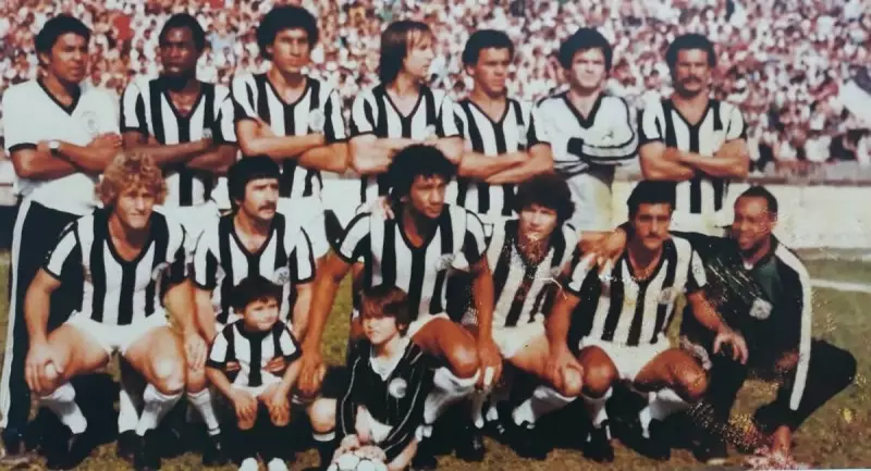 Os 5 jogadores que mais marcaram a história do Figueirense em 104 anos de glórias