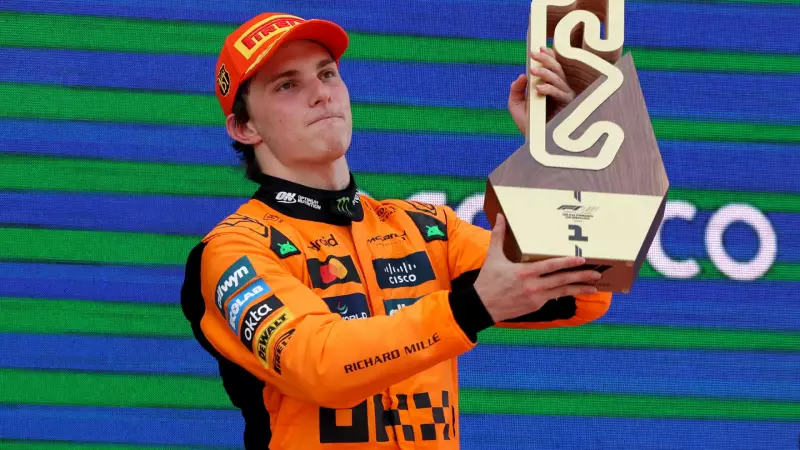 Oscar Piastri domina o GP da Espanha e segue líder no mundial de Fórmula 1
