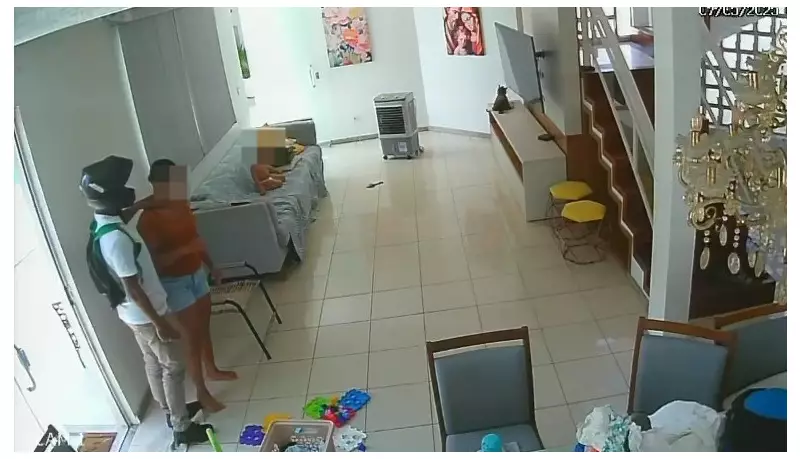 Padeiro é preso após render mulher e assaltar casa no centro de Teresina; veja o vídeo da ação