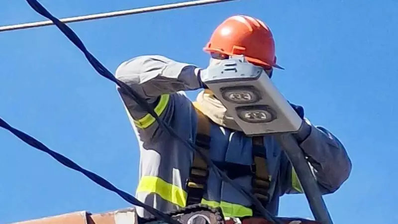Paiaguás vive revolução urbana com chegada de força-tarefa para iluminação pública