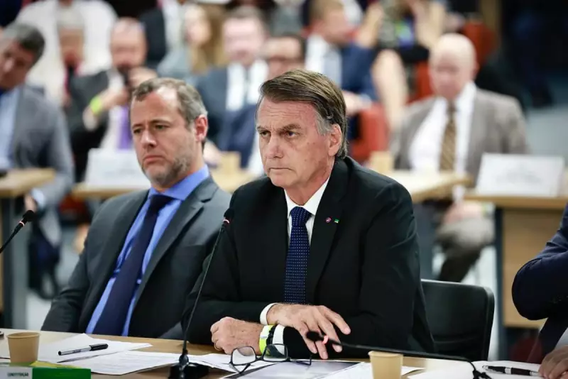 Perfil suspeito de ser mulher de Cid estava em grupo com advogado de Bolsonaro, revela Meta