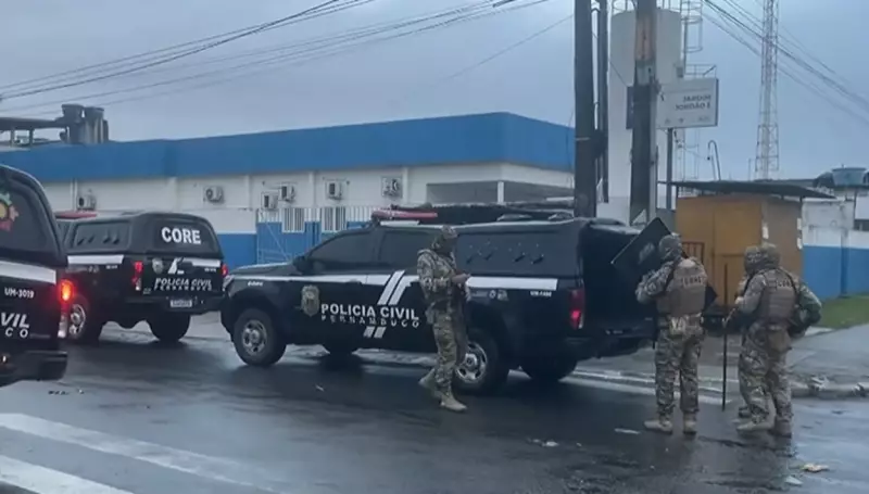 Pernambuco: Três presos por roubo de carros, clonagem e pornografia infantil
