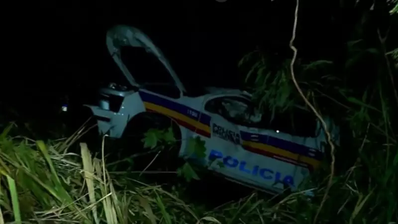 Perseguição termina em tragédia: viatura cai em córrego e deixa três policiais feridos em Uberaba