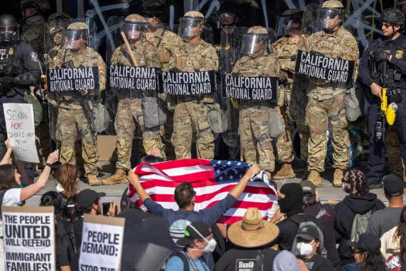 Pesquisa revela: maioria dos americanos apoia deportação de imigrantes ilegais