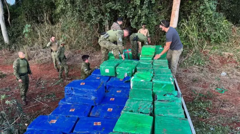 PF apreende mais de 8 toneladas de maconha no Paraná em megaoperação