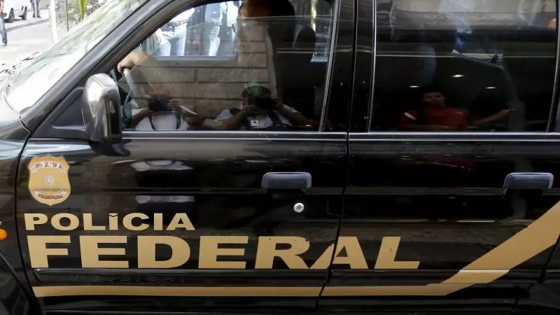 PF apreende semissubmersível no Pará que transportaria drogas para a Europa
