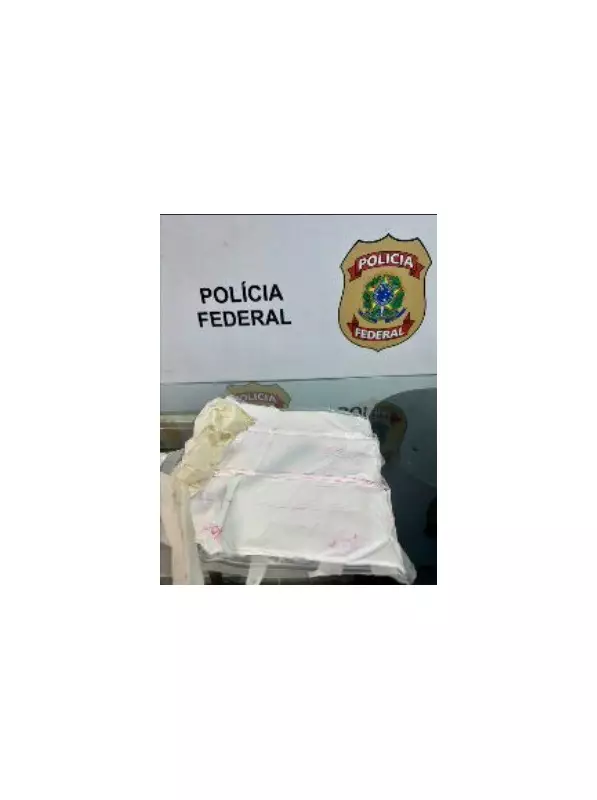 PF prende suspeito por tentar embarcar cocaína em avião no Rio de Janeiro