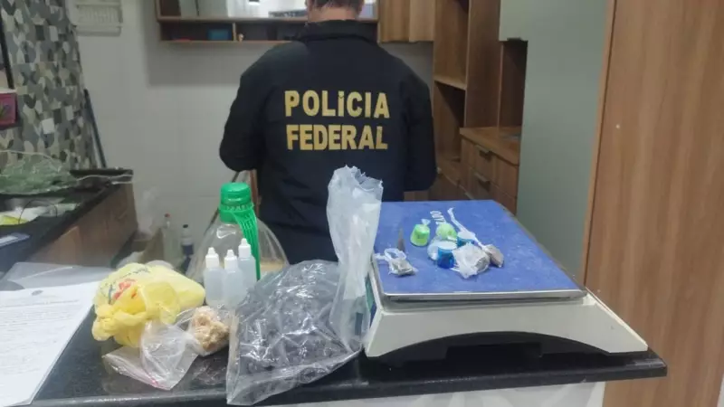 PF prende trio suspeito de operar rota de tráfico entre SP e RJ pela Dutra