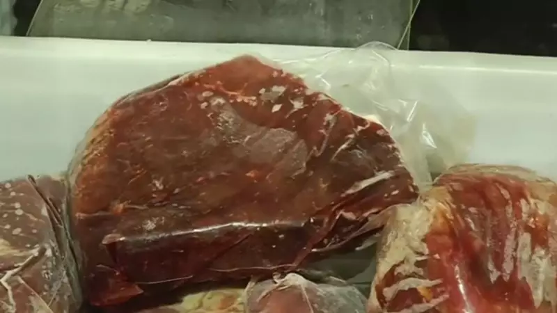 Plástico é encontrado em carne de merenda escolar no Ceará: Caso ocorre na mesma cidade onde aluna reclamou de excesso de soja