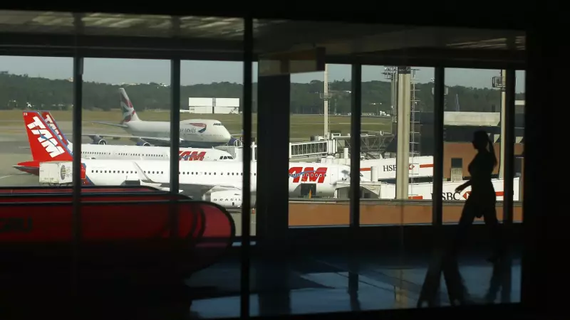 Polícia recupera carga de Botox avaliada em R$ 7 milhões roubada de aeroporto no Brasil