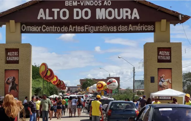 Polo Alto do Moura inicia programação de shows do São João 2025 neste fim de semana: confira a agenda!