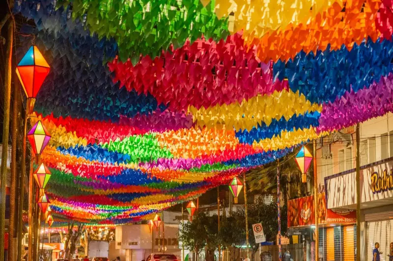 Pontos de hidratação no São João: saiba onde se refrescar durante as festas