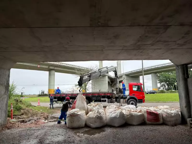 Porto Alegre inicia fechamento de todas as comportas do sistema de proteção contra cheias