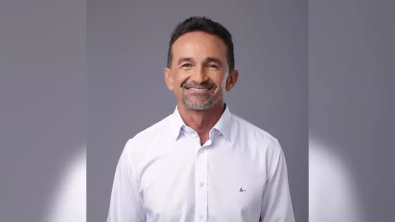Prefeito de Acarape sofre assalto em casa invadida por criminosos no Ceará