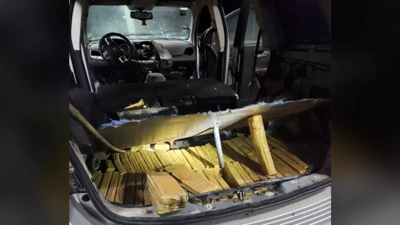 PRF encontra maconha em carro abandonado em pátio conveniado em SC