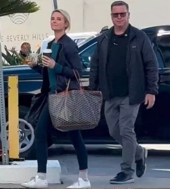 Primeira-dama da Califórnia é vista em Beverly Hills enquanto Los Angeles enfrenta tumultos