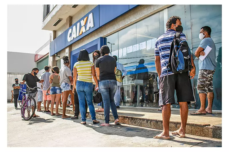 Problemas no Caixa Afetam Beneficiários do Bolsa Família no Primeiro Dia de Pagamento