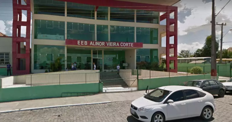 Professor salva aluno que engasgou com bala durante aula em SC — veja o vídeo emocionante!