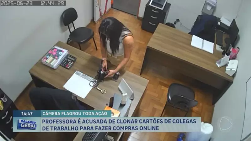 Professora do DF é acusada de clonar cartões de colegas e causar prejuízo de R$ 10 mil