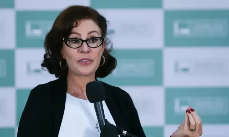 PT pede extradição e prisão preventiva de Carla Zambelli após incidente com arma