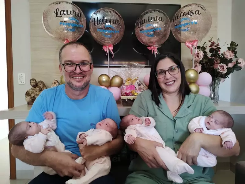 Quadrigêmeas que passaram 100 dias na UTI celebram 1º aniversário e já frequentam creche: 'Cada dia uma surpresa nova', diz pai