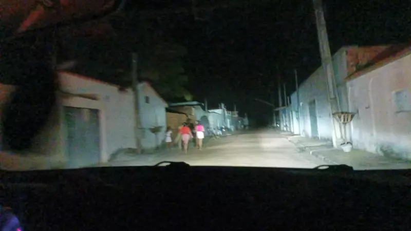 Queda de árvore causa apagão em Dom Eliseu e Rondon do Pará: hospitais e escolas ficam sem energia