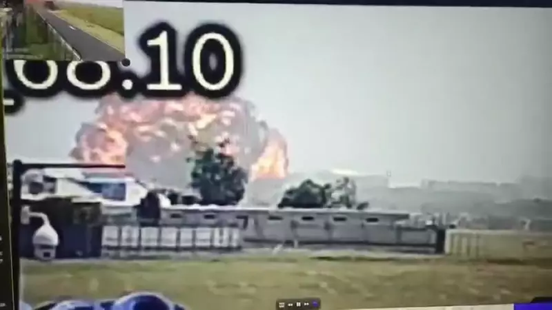 Queda de Boeing 787: Novo vídeo revela decolagem e explosão que deixou mais de 200 mortos