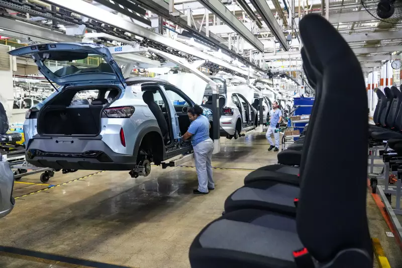 Queda na produção de carros em maio acende alerta no setor automotivo